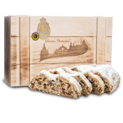 750g Christstollen in Premium Holztruhe